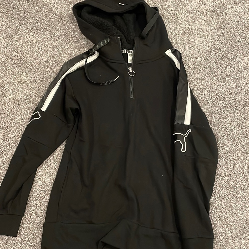 Victoria’s Secret pink fleece hooded sweatshirt